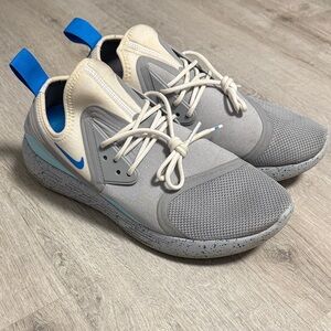 Nike Gray and Cream Sneakers with Blue Accents